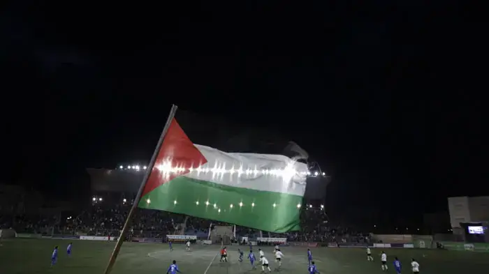 אוהדי נבחרת פלסטין במשחק של הנבחרת