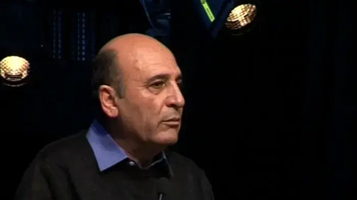 מופז ביקר בבי"ס בליך: "לנתניהו אין תוכנית מדינית"