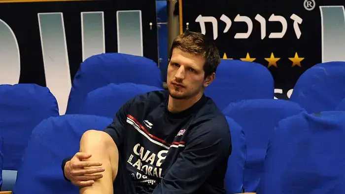 מירזה טלטוביץ', קאחה לבוראל מירזה טלטוביץ', קאחה לבוראל