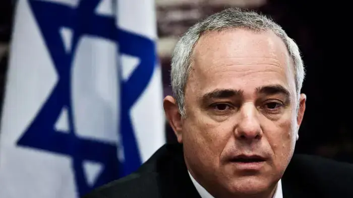 שר האוצר, יובל שטייניץ בהגשת דוח בנק ישראל השנתי, מרץ 2011