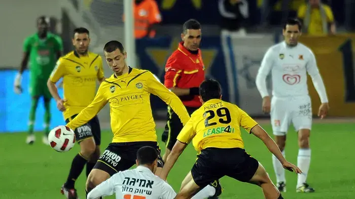 האריס מדוניאנין שחקן מכבי תל אביב