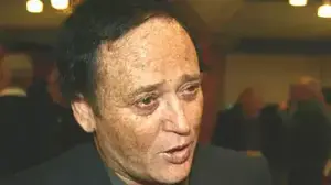 שמוליק קלדרון