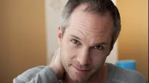 גבר בן חמישים