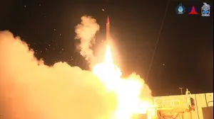 יירוט מחוץ לאטמוספירה- תיעוד: משהב"ט וה-MDA האמריקני השלימו ניסוי טיסה של מערכת חץ 3