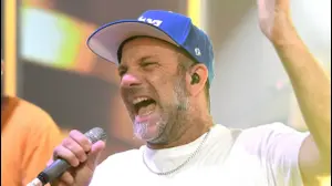 הדג נחש בהופעה באולפן וואלה, 22 באוגוסט 2019