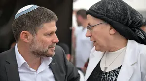השרה למשימות לאומיות אורית סטרוק ושר האוצר בצלאל סמוטריץ'