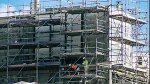 אתר בנייה, תל אביב