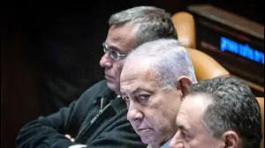 רה"מ בנימין נתניהו, שר הביטחון ישראל כ"ץ ושר המשפטים יריב לוין בישיבת ממשלה בכנסת
31 בדצמבר 2024