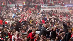 רקסהאם חוגגת עלייה לצ'מפיונשיפ