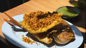 מולאם, בר אוכל מבית מסעדת התאילנדית בהר סיני, תל אביב