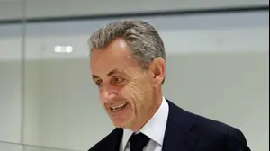 נשיא צרפת לשעבר ניקולא סרקוזי בבית משפט בפריז, 25 בספטמבר 2025