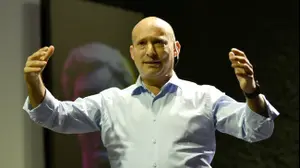 נפתלי בנט, כנס "חינוך מחדש", המרכז האקדמי לוינסקי־וינגייט, 27 באוקטובר 2025