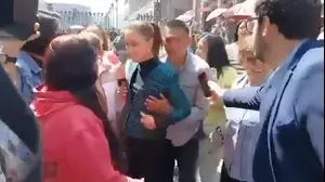 נשיאת מקסיקו מוטרדת מינית ברחוב