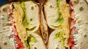 שמירז, תל אביב