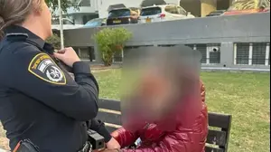 תושב חולון בשנות ה־50 לחייו שנעצר בחשד להטרדה ולהפרת צו פיקוח של יחידת צור