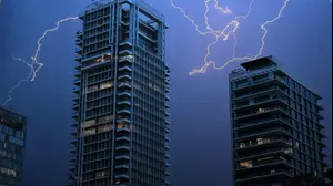 ברק בתל אביב