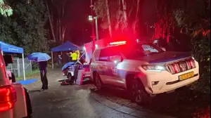 סופת ביירון: חיפושים אחר צעיר כבן 19 שנעדר מזה יממה וקיים חשש ממשי לחייו. 12 בדצמבר 2025