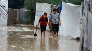 הצפות במחנה הפליטים נוסיראת במרכז רצועת עזה בעקבות סופת ביירון, 12 בדצמבר 2025