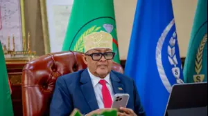 נשיא סומלילנד, ד"ר אבדירחמן מוחמד עבדילאהי בשיחה עם נתניהו על הכרה כמדינה עצמאית וריבונית.