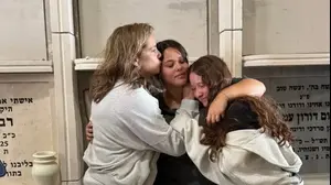 טל טלמון מבשרת על פטירת אחיה