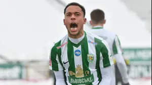 שחקן קרפטי לבוב, ברוניניו