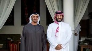 מוחמד בן זאיד אל-נהיאן, נשיא איחוד האמירויות הערביות, עם הנסיך מוחמד בן סלמאן, בריאד, ערב הסעודית, 3 בספטמבר 2025