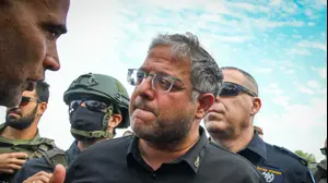 איתמר בן גביר, השר לביטחון לאומי במהלך מבצע משטרתי, תראבין, 31 בדצמבר 2025