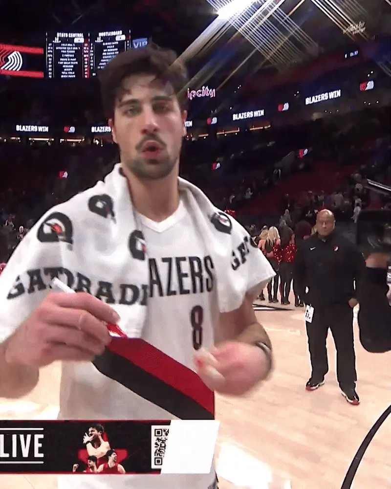 גיף דני אבדיה