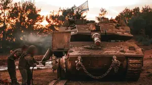 תיקון פריסת זחל בטנק מרכבה סימן 4