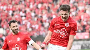 רוי קורין, הפועל תל אביב