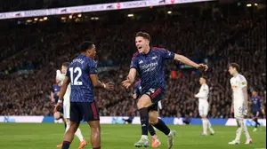 ויקטור יוקרש חגג אחרי שער שכבש במדי ארסנל