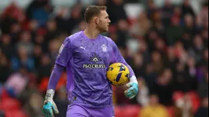 דניאל פרץ, שוער סאות'המפטון