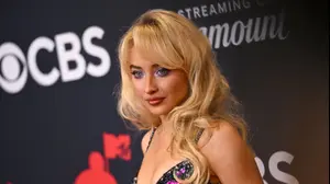 סברינה קרפנטר