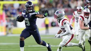 קנת' ווקר שחקן סיאטל סיהוקס