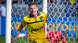 אמיר סהיטי שחקן מכבי תל אביב חוגג שער