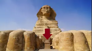 התמונה, שבה נראה מקדש הספינקס הממוקם בחזית הפסל וסגור לציבור, חשפה את מה שלפי אמונתו הוא פירמידת מדרגות הפוכה המוטמעת בתוך המבנה