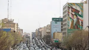 פקקים בטהרן לאחר התקיפה הישראלית-אמריקנית באיראן, 28 בפברואר 2026