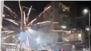 זיקוקים בבני ברק לאחר נפילת יירוט