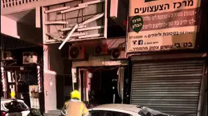 רסיס טיל איראני שפגע במכונית בראשון לציון