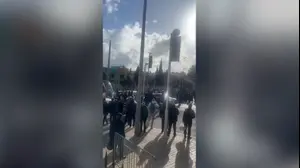 בצל הירי מאיראן: חרדים חוסמים את ציר הרכבת הקלה בבירה