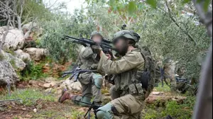 כוחות צה"ל בפעילות קרקעית ממוקדת בדרום לבנון