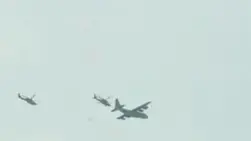 מטוס הרקולס מסוקי בלק הוק במבצע חילוץ של מטוס אמריקני באיראן