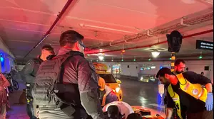 גבר לקה בדום לב במקלט בתל אביב וקיבל טיפול מצוותי מד"א, 4 באפריל 2026