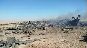 שרידי מטוסי ההרקולס והמסוק שנתקעו על אדמת איראן והושמדו בידי האמריקנים