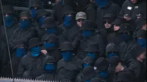 אוהדי זוולה רעולי פנים