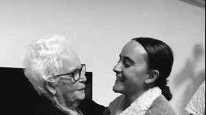 אמילי דמארי ושורדת השואה חנה גופרית