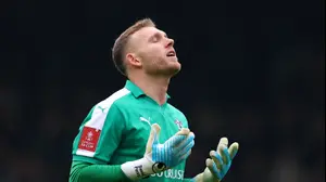 שוער סאות'המפטון, דניאל פרץ