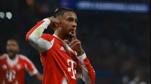 מייקל אוליסה שחקן באיירן מינכן חוגג שער