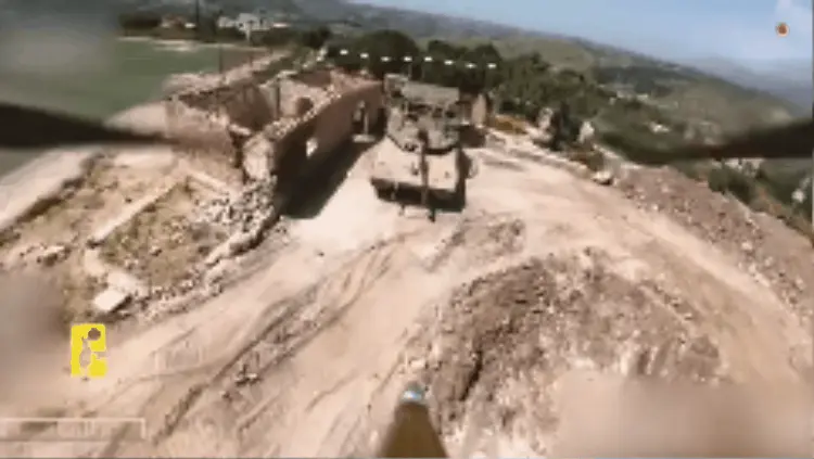 תיעוד של רחפן חיזבאללה תוקף בסיס צה"ל