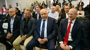 מסיבת עיתונאים של יו״ר מפלגת ישראל ביתנו, ח״כ אביגדור ליברמן, תל אביב